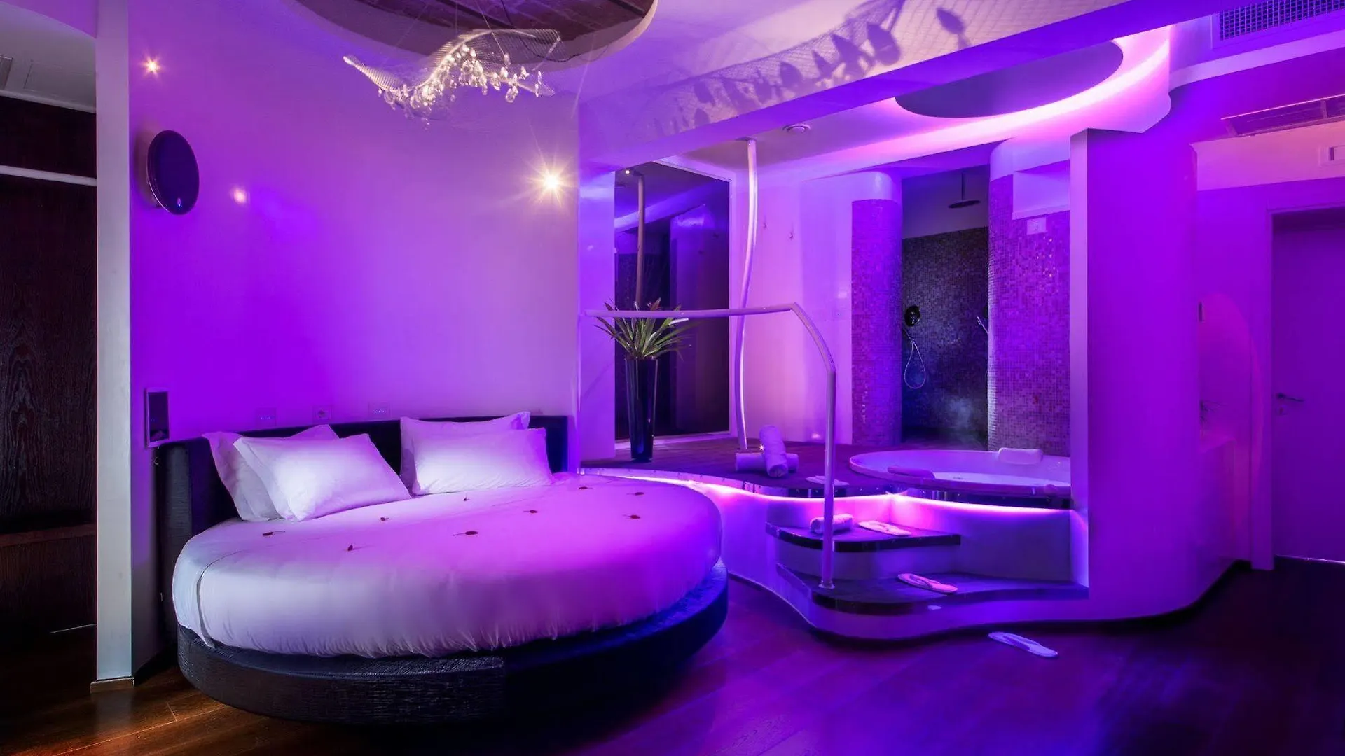 Bed & Breakfast Suitesistina For Brave Lovers Rome