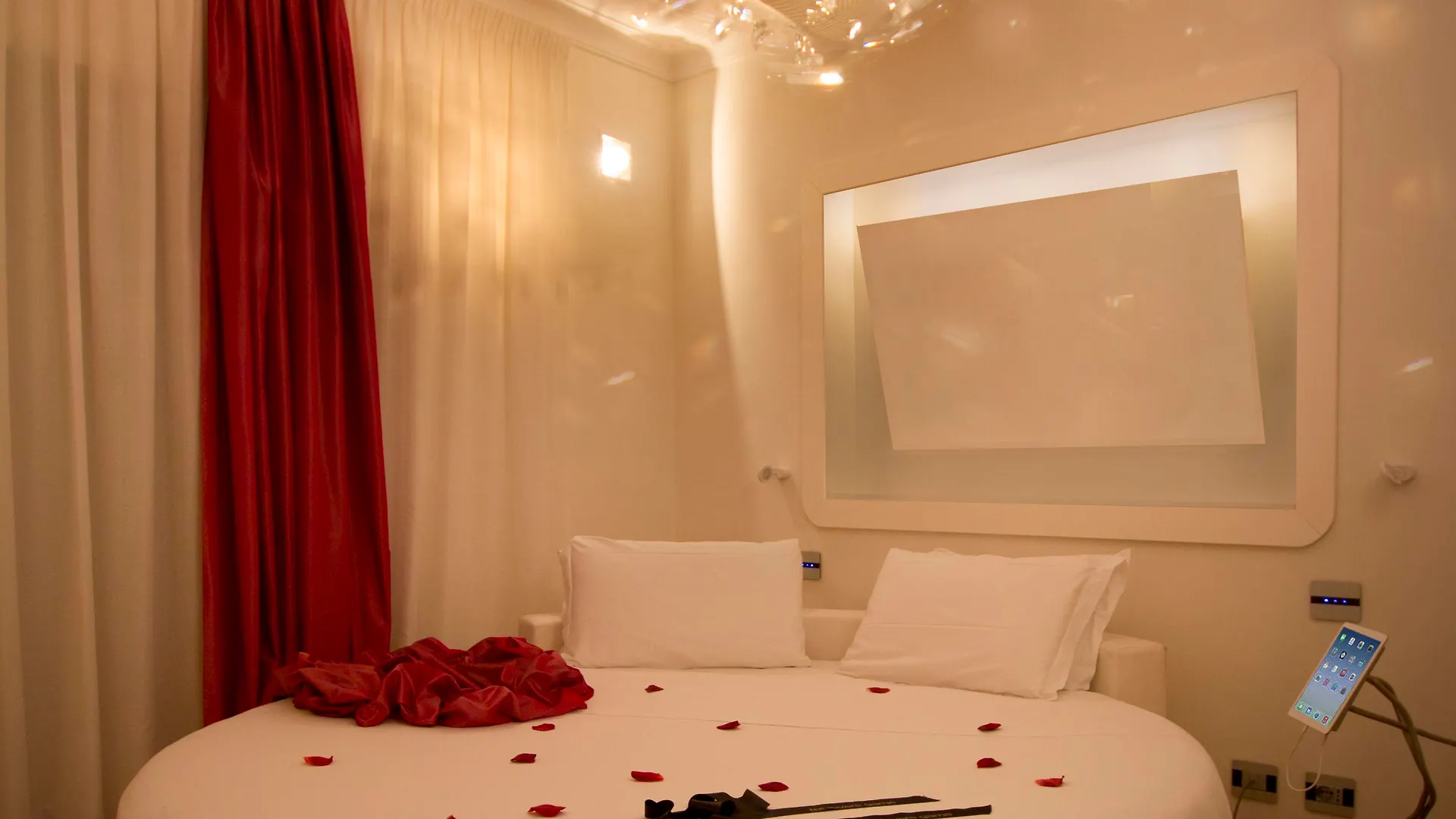 Suitesistina For Brave Lovers Rome Bed & Breakfast