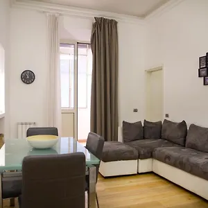 Appartamento Piazza Di Spagna, Roma