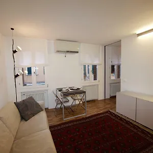 Piccola Corte Apartment Venice